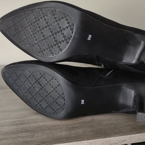 Amelia Grace - soft black faux suede stretch knee high tall boots low heels - 9 - Picture 7 of 11